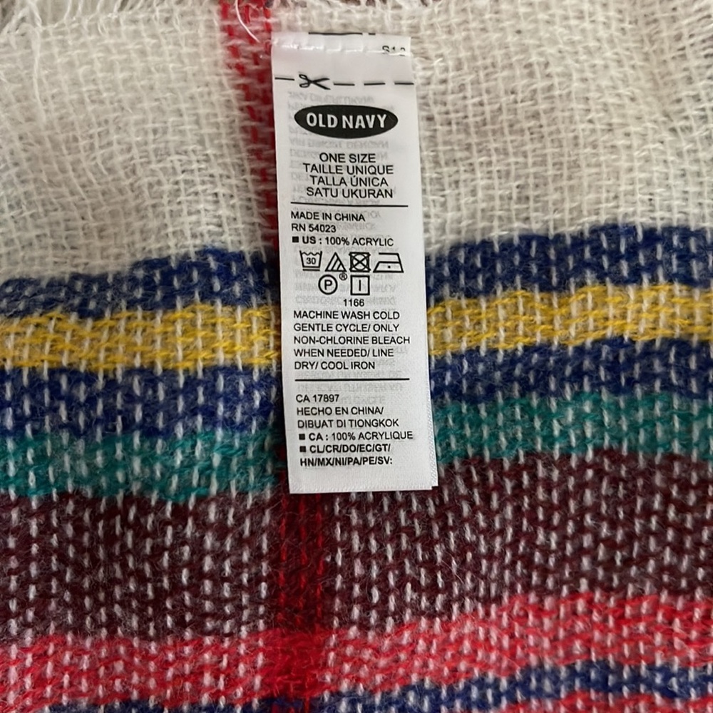Old Navy Scarf - Picture 3 of 3